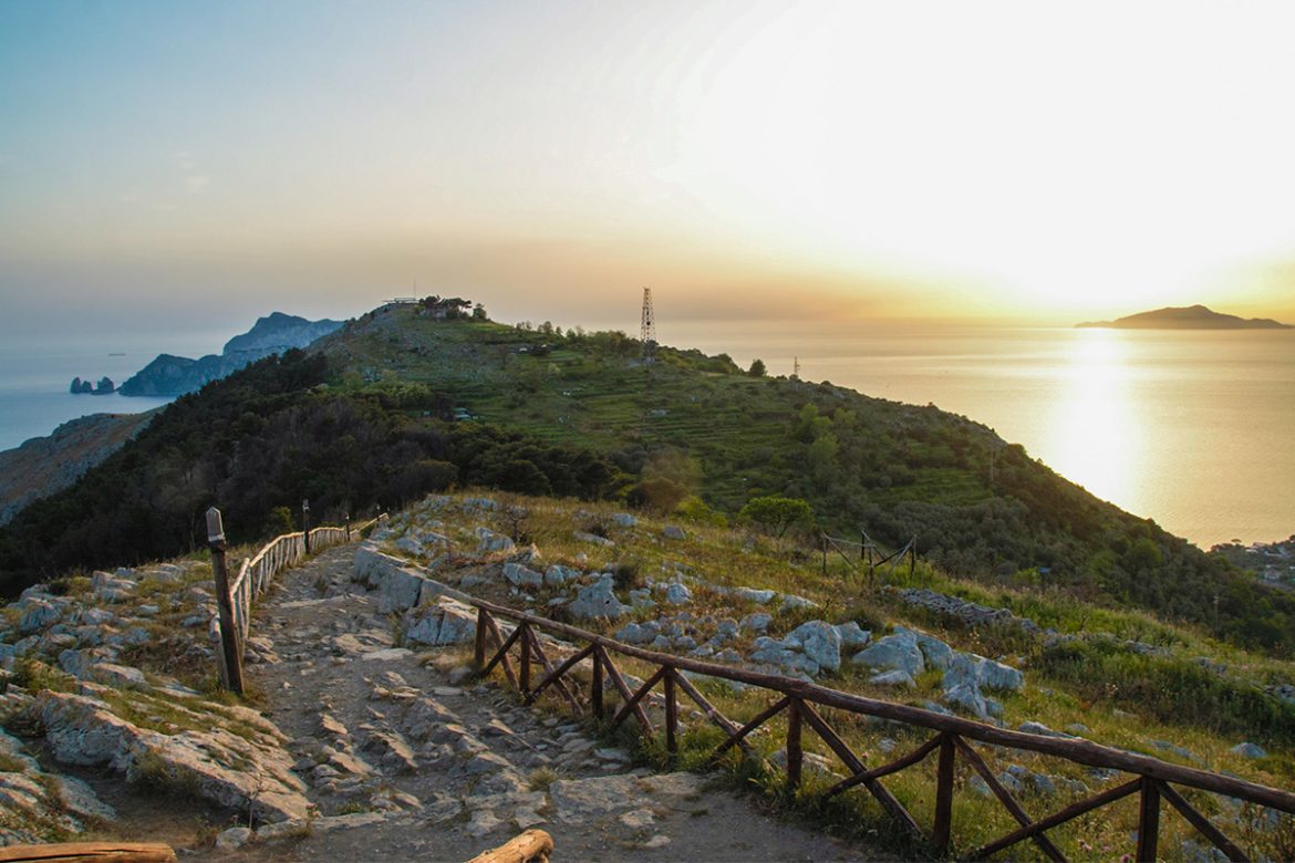 Discovering the Majestic Monte San Costanzo